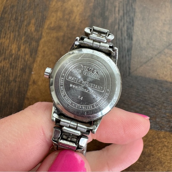 Timex Silver Stretch Band Watch - Picture 6 of 6